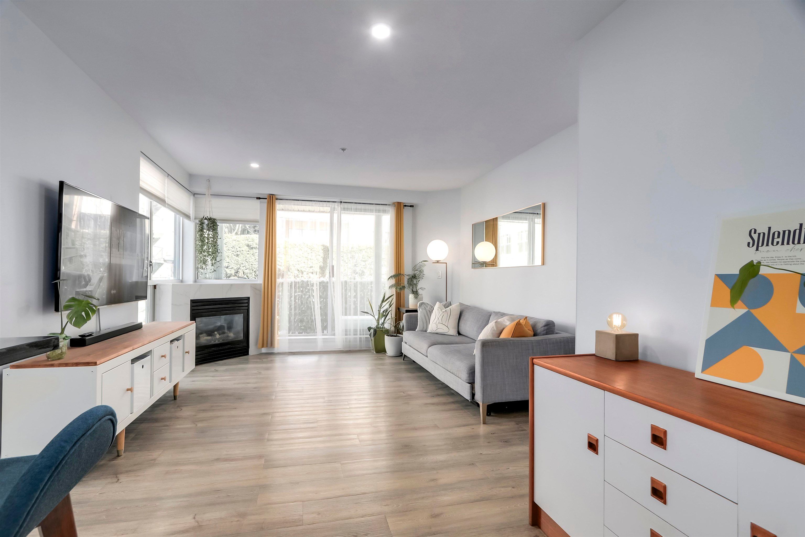 Apartment for sale in North Vancouver, North Vancouver, 302 122 E 3rd Street, 263117551 | Realtylink.org