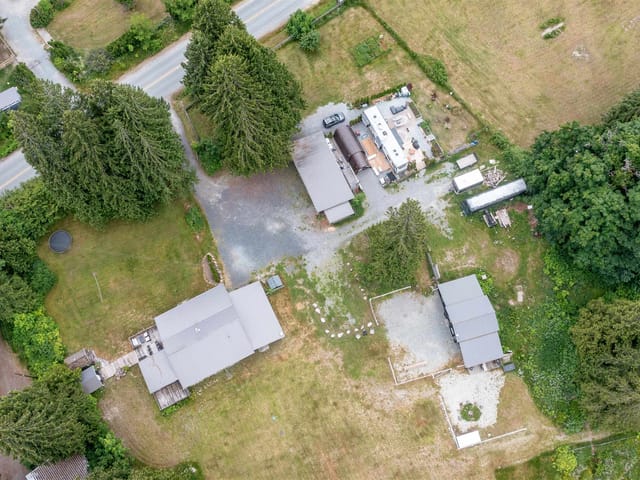 House for sale in Squamish, Squamish, 14848 Squamish Valley Road, 263117566 | Realtylink.org