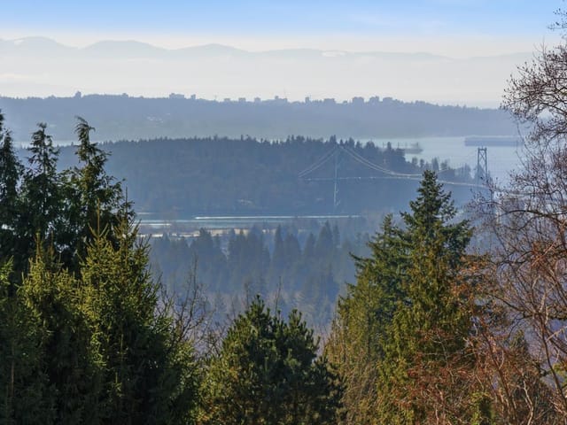 House for sale in North Vancouver, North Vancouver, 145 E Kensington Road, 263117580 | Realtylink.org