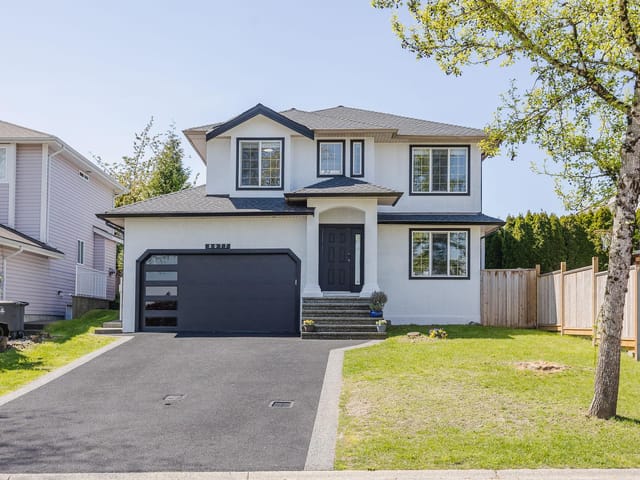 House for sale in Surrey, Surrey, 8077 169 Street, 263117581 | Realtylink.org