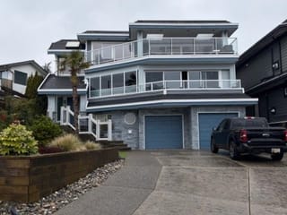 House for sale in White Rock, South Surrey White Rock, 15587 Semiahmoo Avenue, 263117612 | Realtylink.org