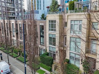 Townhouse for sale in Vancouver, Vancouver West, 1237 Richards Street, 263117673 | Realtylink.org