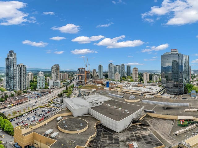 Apartment for sale in Burnaby, Burnaby South, 2701 4670 Assembly Way, 263117681 | Realtylink.org