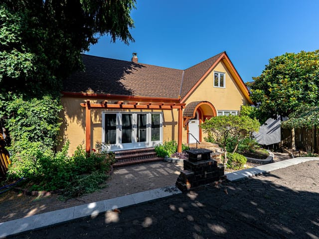 House for sale in Vancouver, Vancouver West, 4327 Locarno Crescent, 263117689 | Realtylink.org