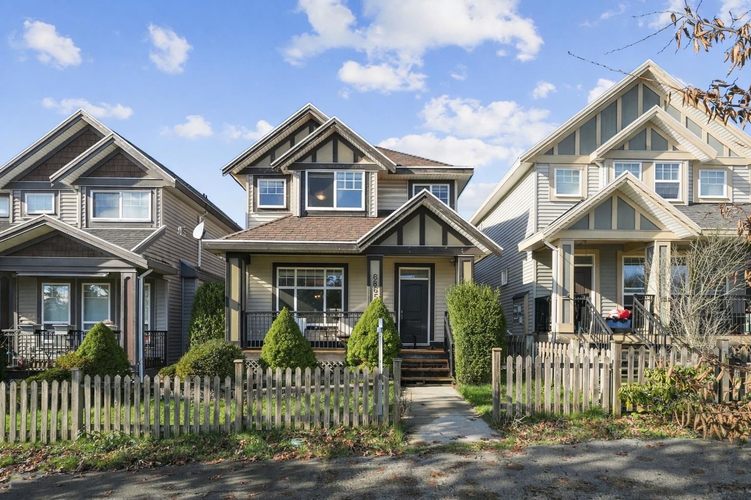 House for sale in Surrey, Cloverdale, 6865 196 Street, 263117735 | Realtylink.org