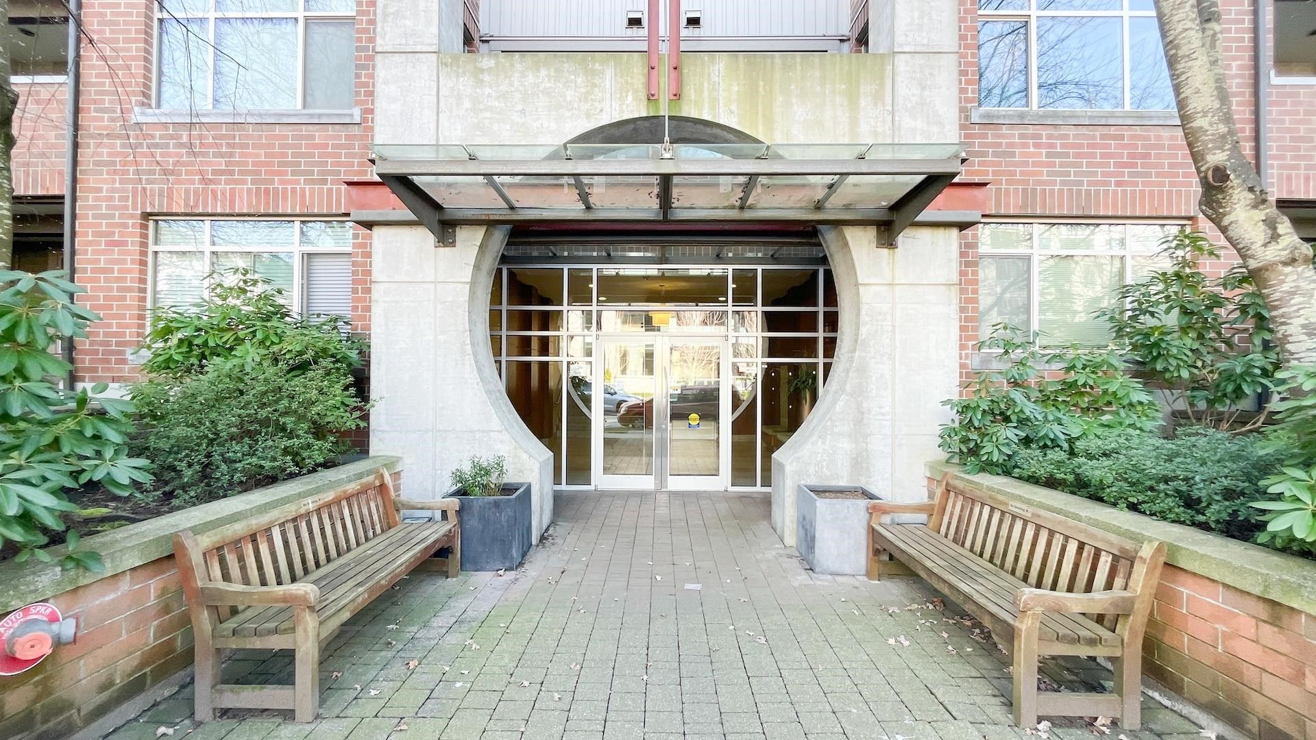 Apartment for sale in Richmond, Richmond, 228 9288 Odlin Road, 263117770 | Realtylink.org