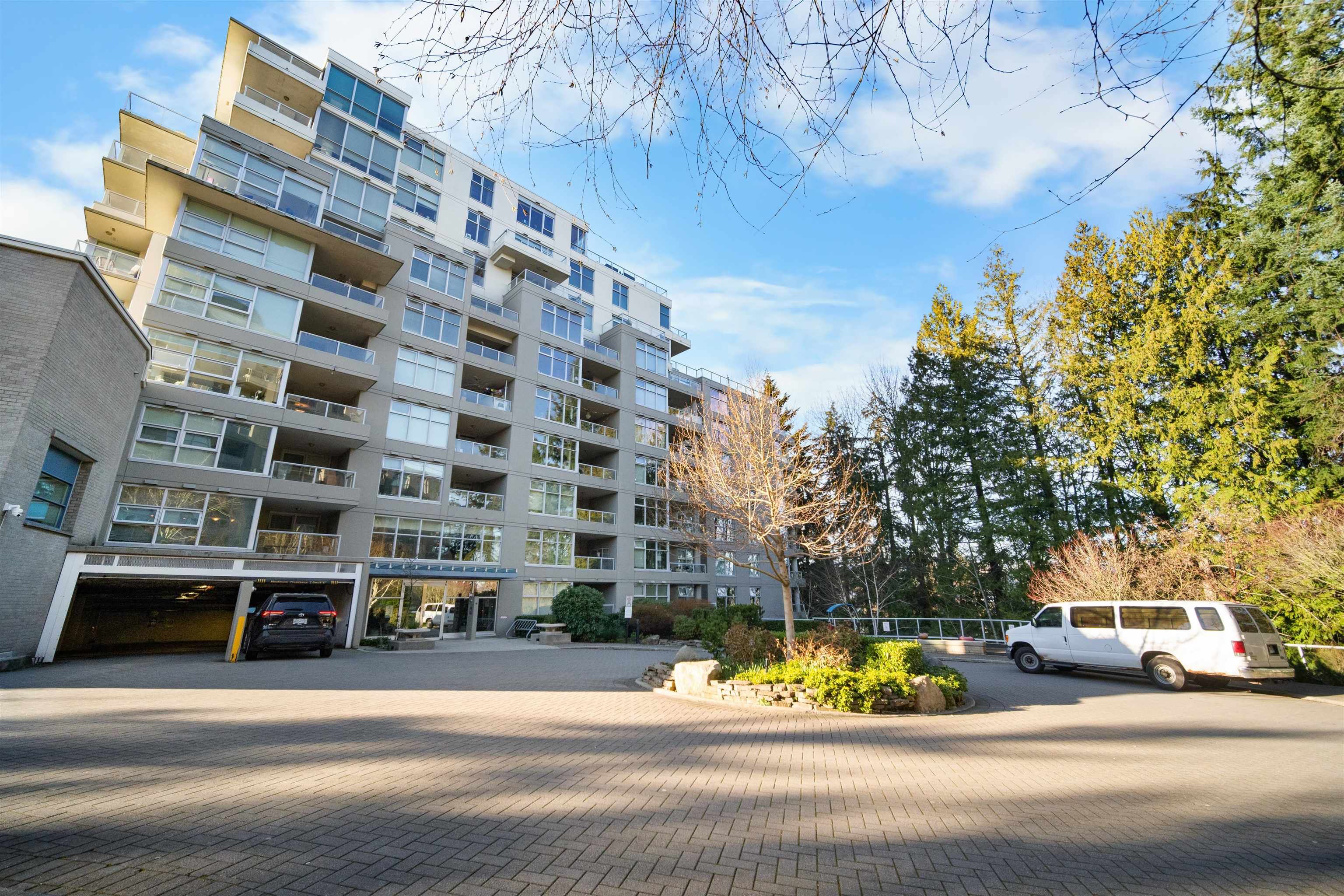 Apartment for sale in Burnaby, Burnaby North, 409 9232 University Crescent, 263117783 | Realtylink.org