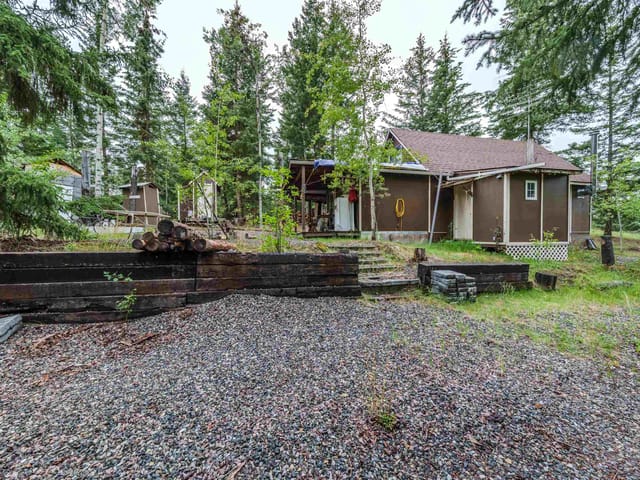 House for sale in 100 Mile House, 100 Mile House, 920 S Green Lake Road, 263117799 | Realtylink.org