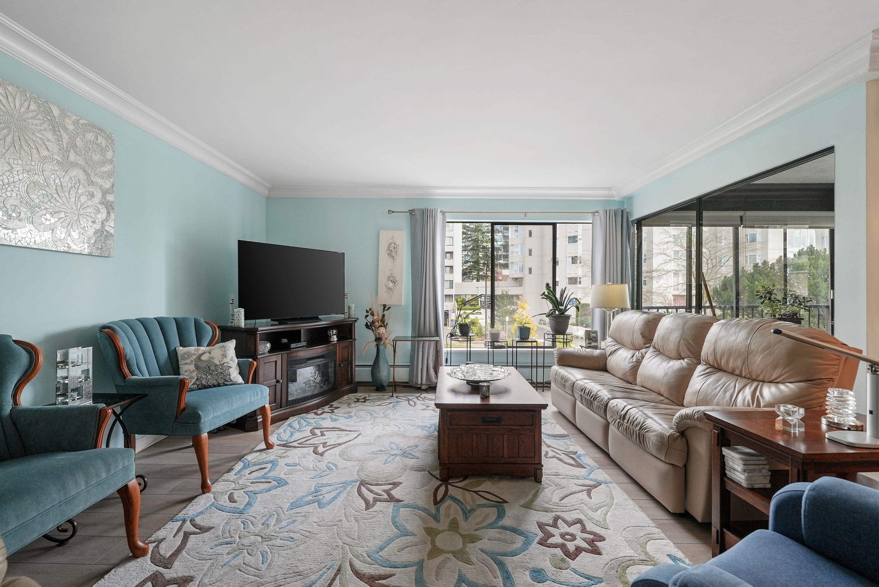 Apartment for sale in White Rock, South Surrey White Rock, 308 1437 Foster Street, 263117817 | Realtylink.org