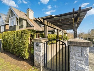 Townhouse for sale in Vancouver, Vancouver West, 2420 Sasamat Street, 263117824 | Realtylink.org