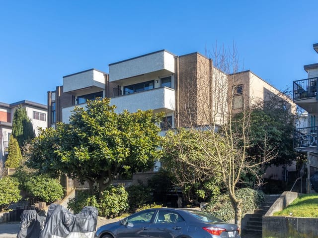 Apartment for sale in Vancouver, Vancouver East, 101 2240 Wall Street, 263117831 | Realtylink.org