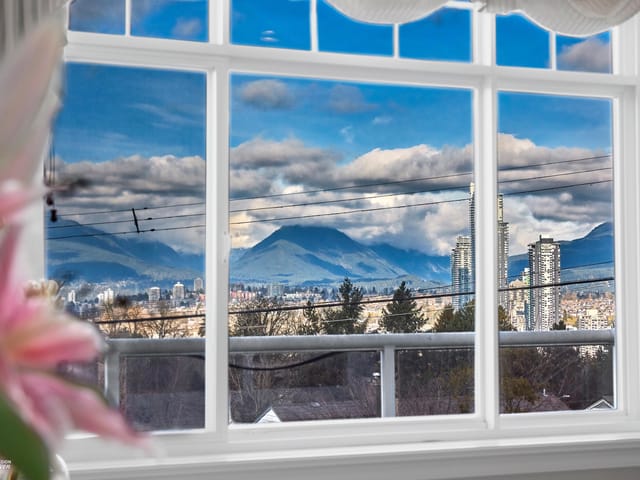 1/2 Duplex for sale in Burnaby, Burnaby South, 3939 Elmwood Street, 263117835 | Realtylink.org