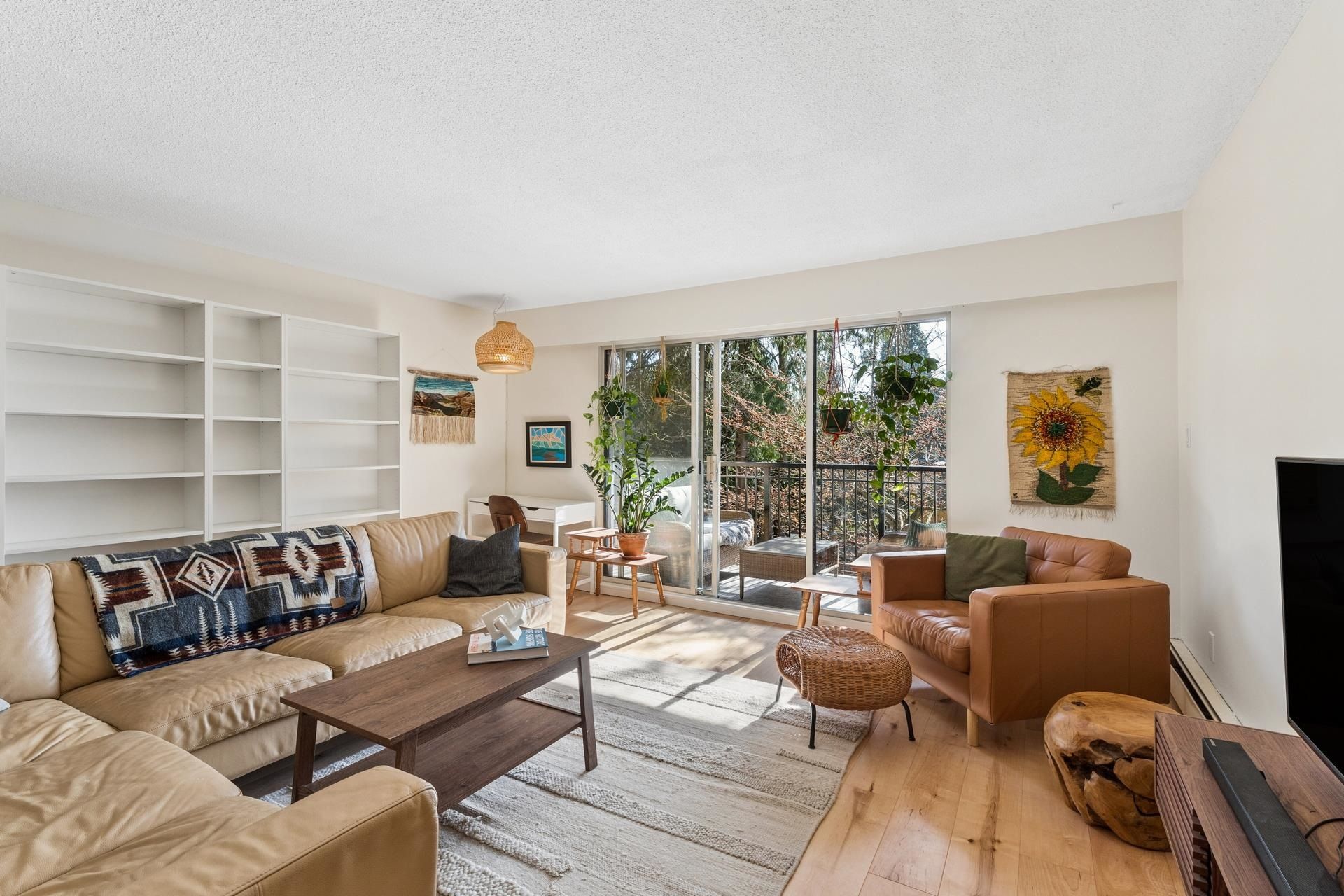 Apartment for sale in North Vancouver, North Vancouver, 211 1385 Draycott Road, 263117843 | Realtylink.org