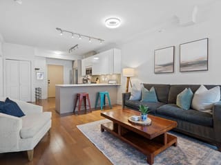 Apartment for sale in North Vancouver, North Vancouver, 403 857 W 15th Street, 263117847 | Realtylink.org