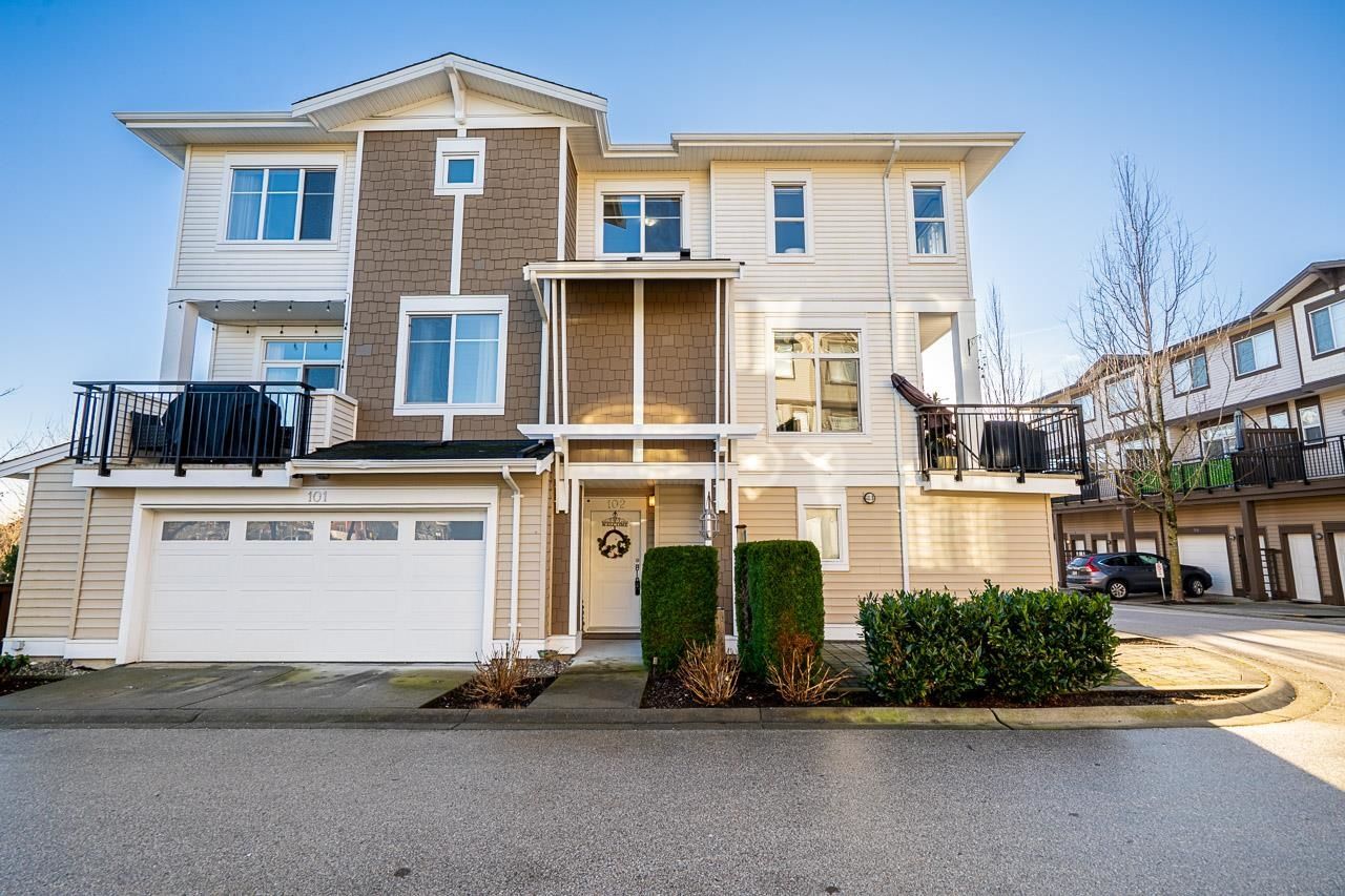 Townhouse for sale in Surrey, Cloverdale, 102 19433 68 Avenue, 263117850 | Realtylink.org