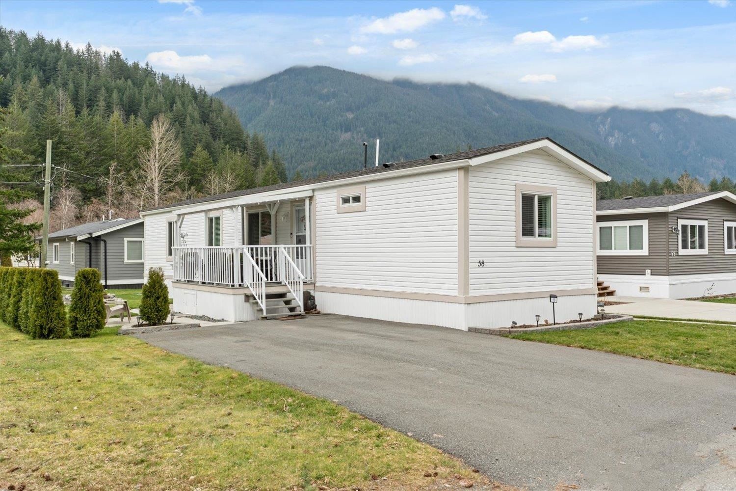 Manufactured Home for sale in Hope, Hope & Area, 58 65367 Kawkawa Lake Road, 263117856 | Realtylink.org