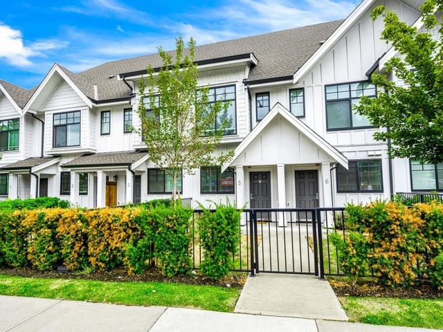 Townhouse for sale in Burnaby, Burnaby South, 7 5122 Canada Way, 263117930 | Realtylink.org