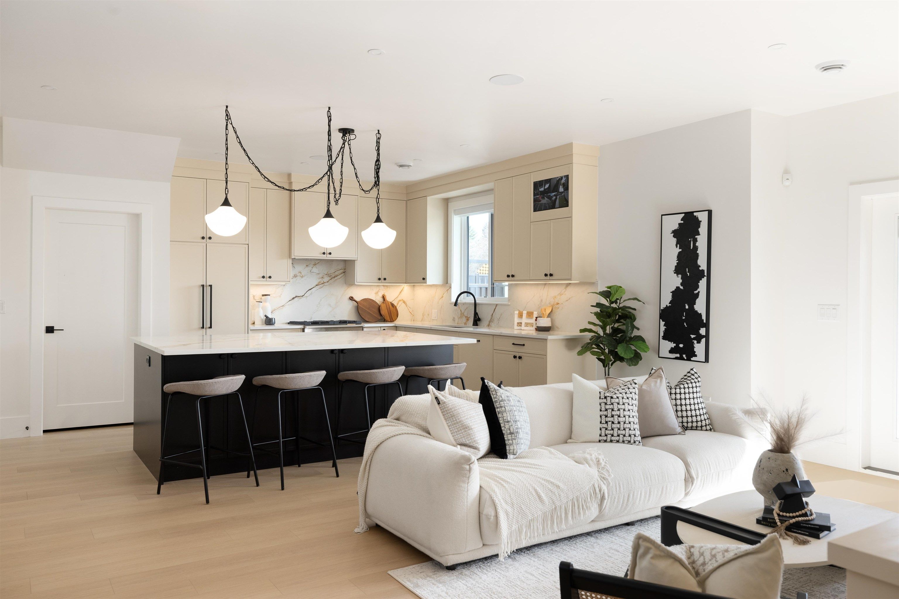 1/2 Duplex for sale in Coquitlam, Coquitlam, 103 646 Girard Avenue, 263117967 | Realtylink.org