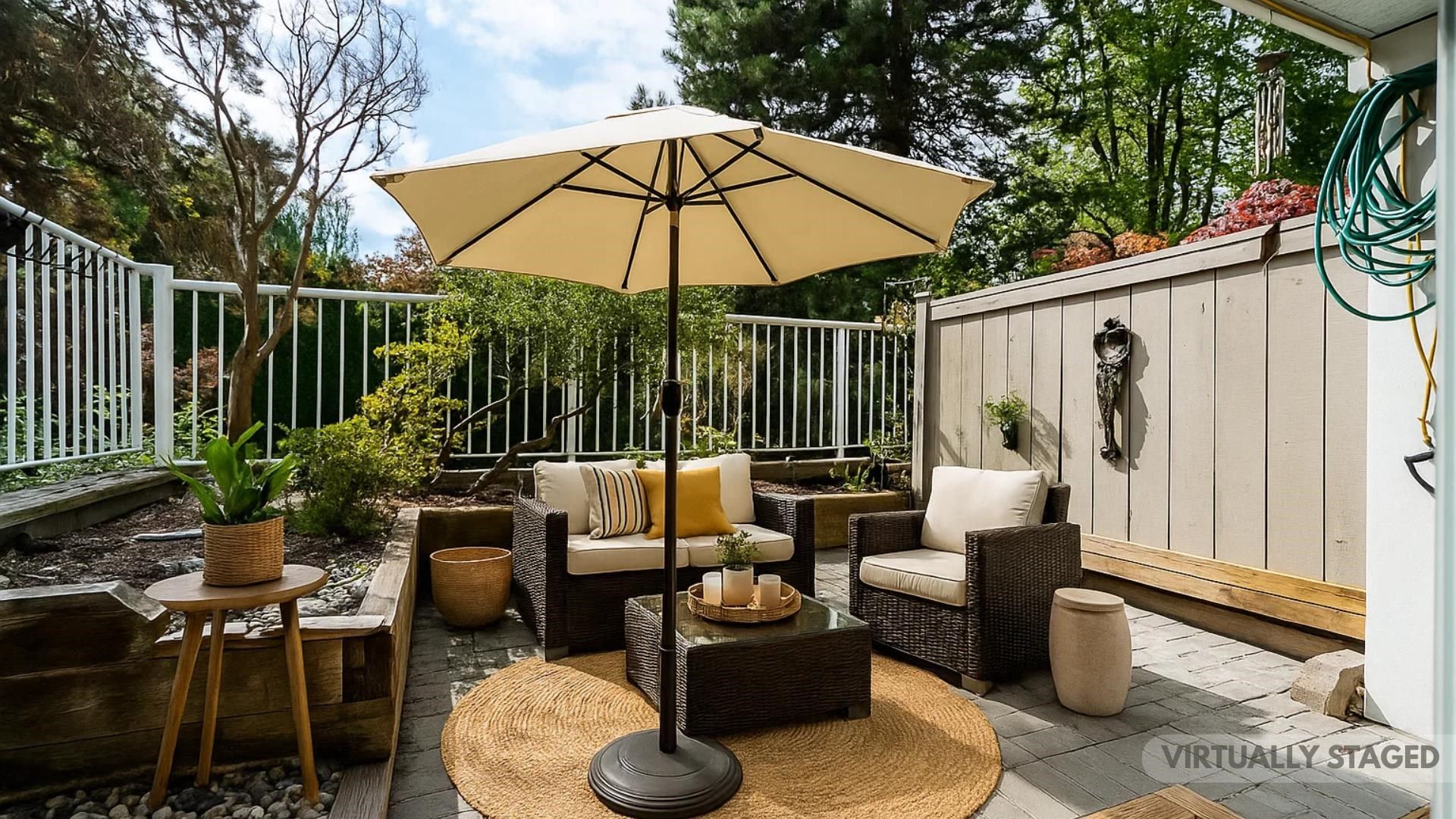 Townhouse for sale in Burnaby, Burnaby East, 4 7179 18th Avenue, 263117986 | Realtylink.org