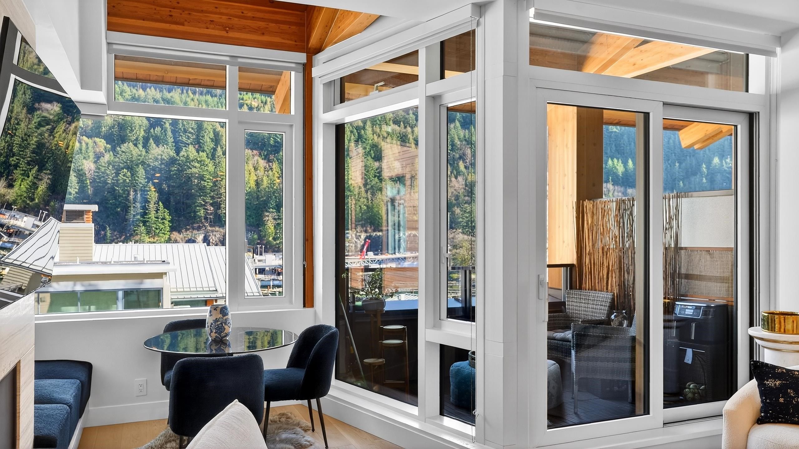 Apartment for sale in West Vancouver, West Vancouver, 506 6687 Nelson Avenue, 263118050 | Realtylink.org