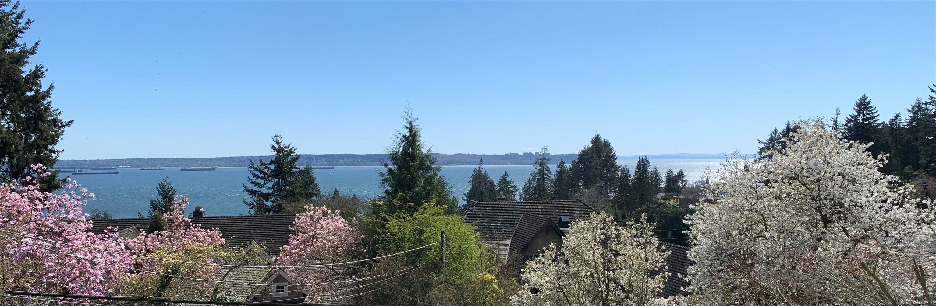 House for rent in West Vancouver, West Vancouver, 3*** Mathers Avenue, 263118095 | Realtylink.org