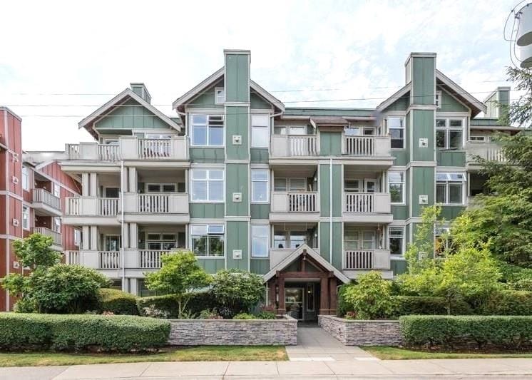 Apartment for sale in Surrey, South Surrey White Rock, 209 15350 16a Avenue, 263118128 | Realtylink.org