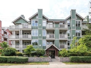 Apartment for sale in Surrey, South Surrey White Rock, 209 15350 16a Avenue, 263118128 | Realtylink.org