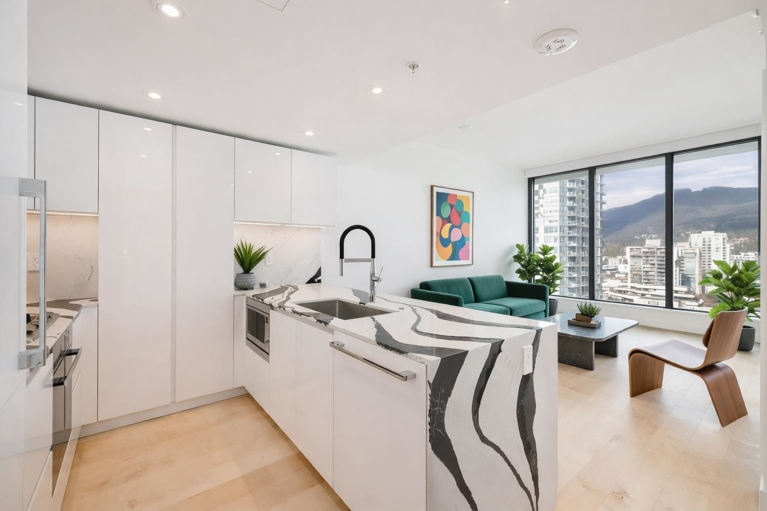 Apartment for sale in North Vancouver, North Vancouver, 1307 135 E 13th Street, 263118132 | Realtylink.org