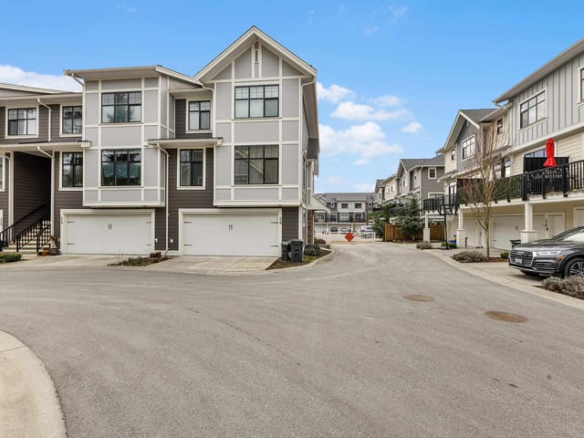 Townhouse for sale in Langley, Langley, 24 20327 72b Avenue, 263118134 | Realtylink.org