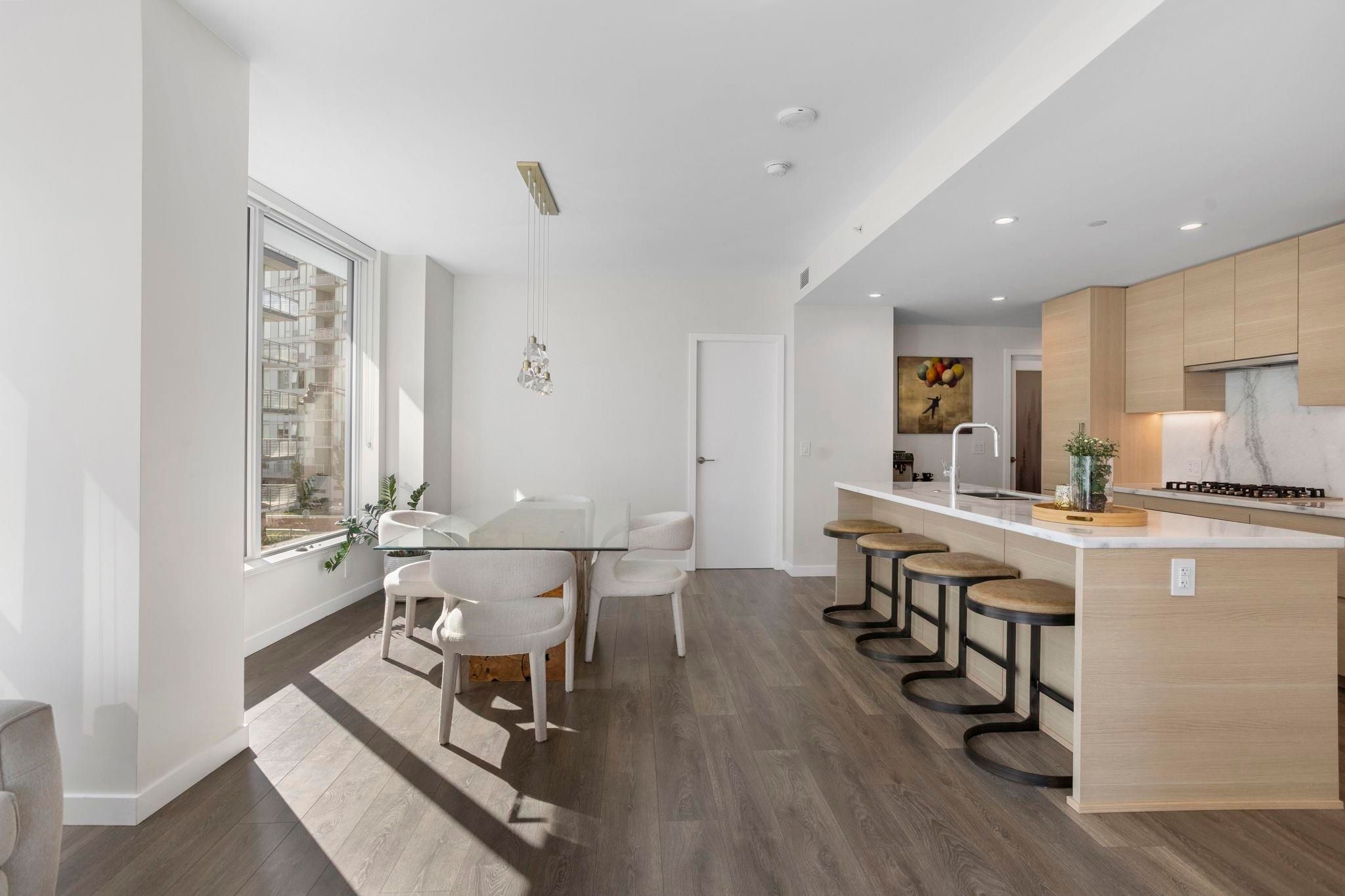 Apartment for sale in Port Moody, Port Moody, 302 305 Morrissey Road, 263118179 | Realtylink.org