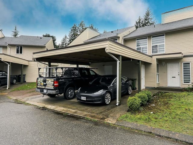 Townhouse for sale in Abbotsford, Abbotsford, 35 3030 Trethewey Street, 263118186 | Realtylink.org