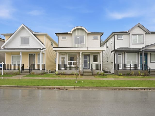 House for sale in Surrey, South Surrey White Rock, 17130 1 Avenue, 263118276 | Realtylink.org