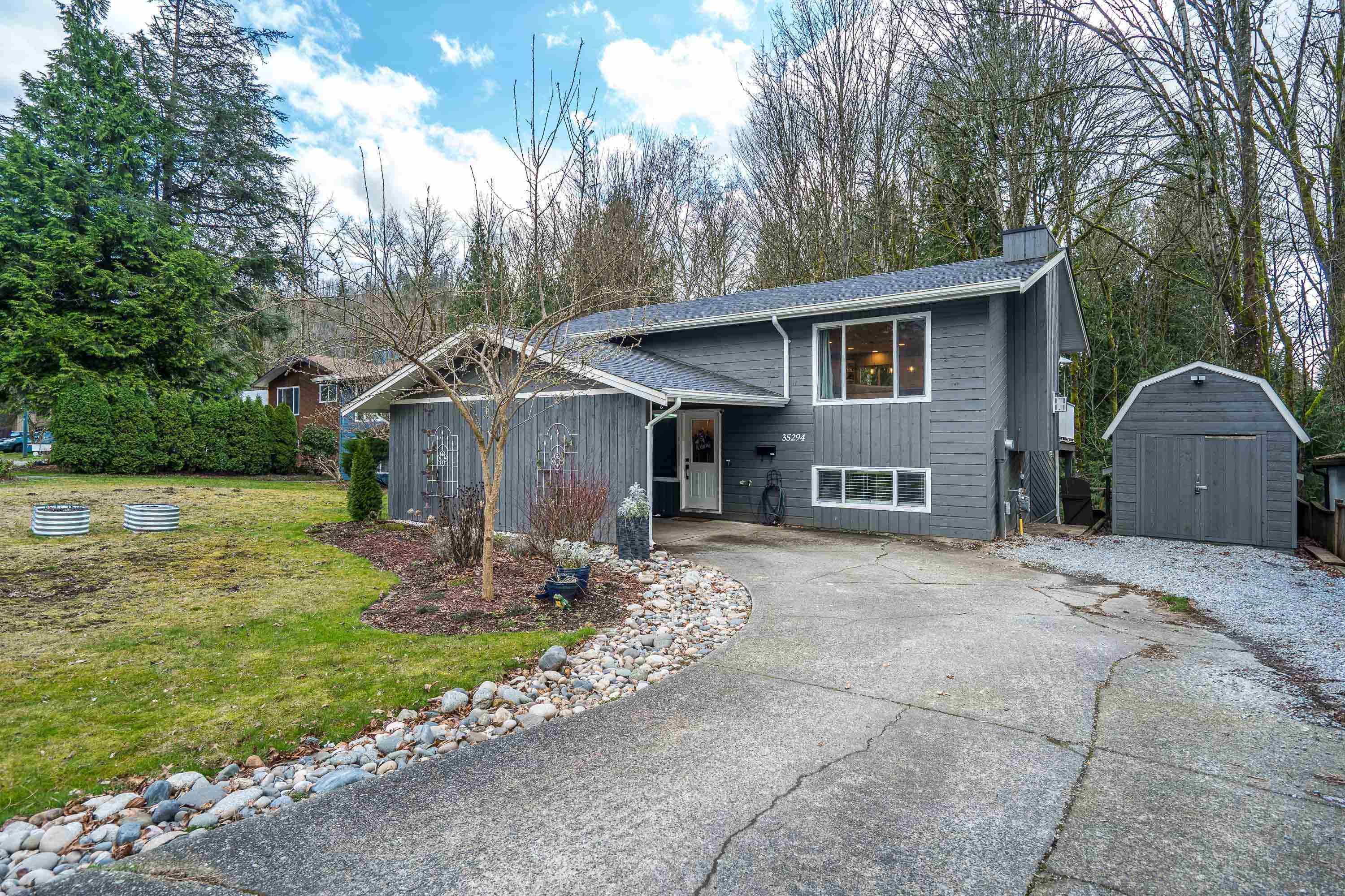 House for sale in Abbotsford, Abbotsford, 35294 Selkirk Avenue, 263118300 | Realtylink.org