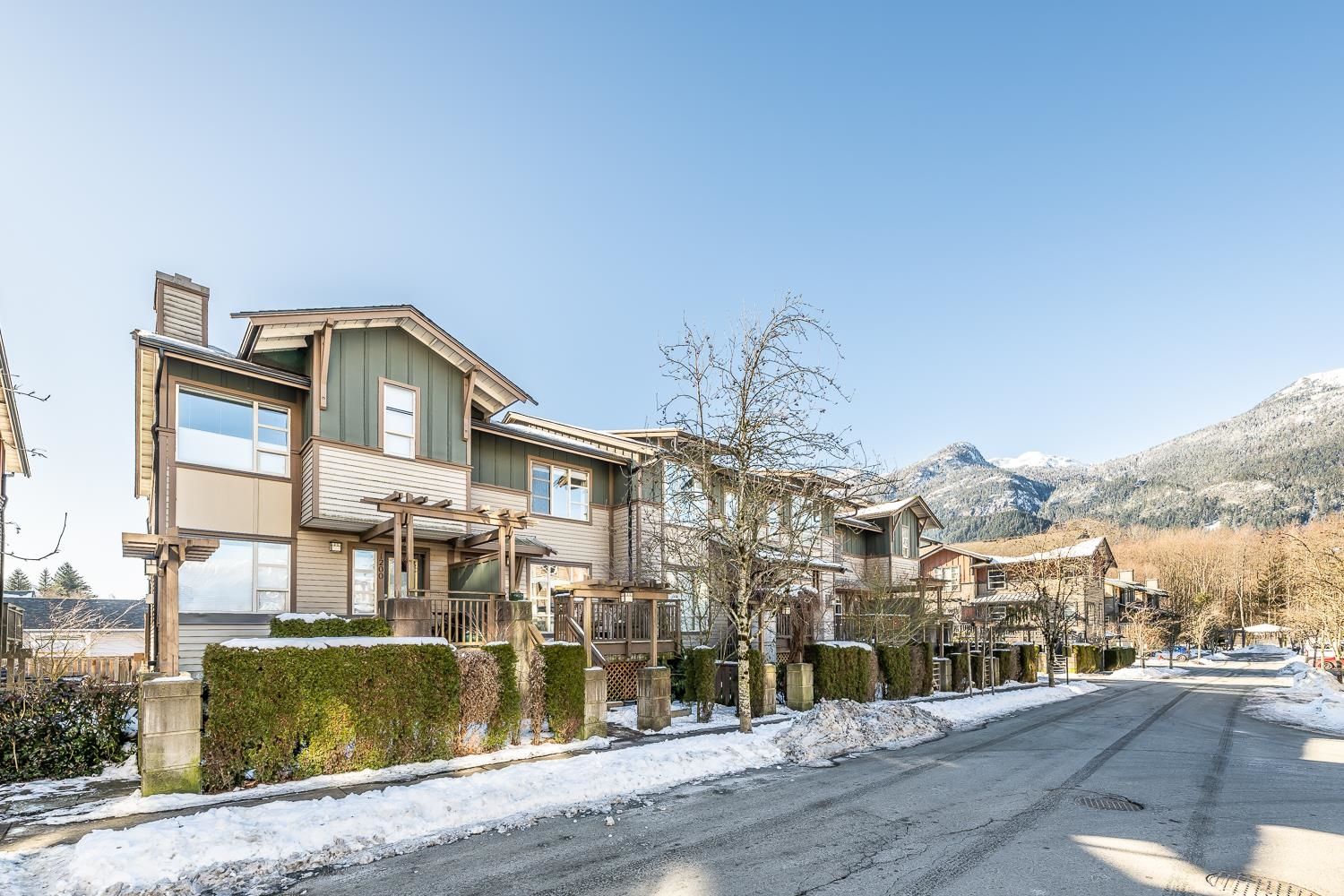 Townhouse for sale in Squamish, Squamish, 1198 Village Green Way, 263118324 | Realtylink.org