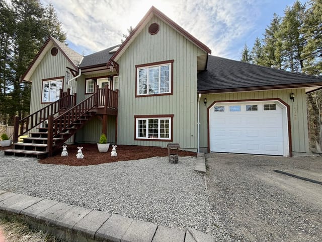 House for sale in 108 Mile Ranch, 100 Mile House, 4745 Anzeeon Road, 263118345 | Realtylink.org