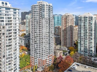 Apartment for sale in Vancouver, Vancouver West, 502 909 Mainland Street, 263118362 | Realtylink.org