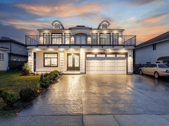 House for sale in Surrey, Surrey, 8069 124 Avenue, 263118389 | Realtylink.org