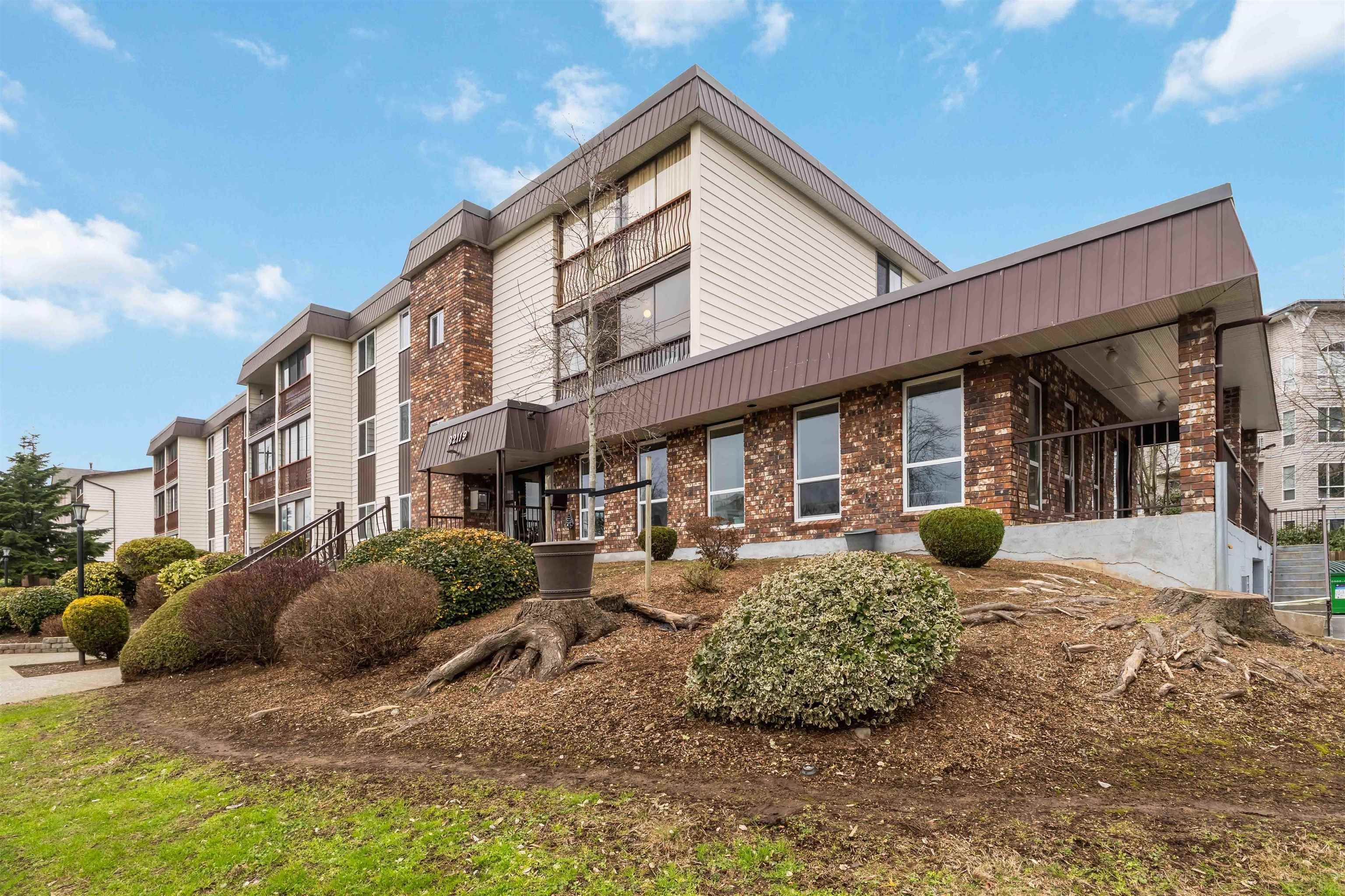 Apartment for sale in Abbotsford, Abbotsford, 201 32119 Old Yale Road, 263118434 | Realtylink.org