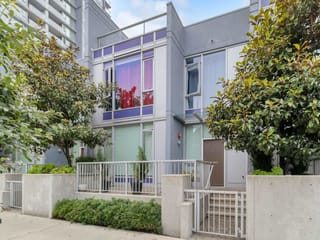 Townhouse for sale in Surrey, North Surrey, TH3 13720 100 Avenue, 263118439 | Realtylink.org