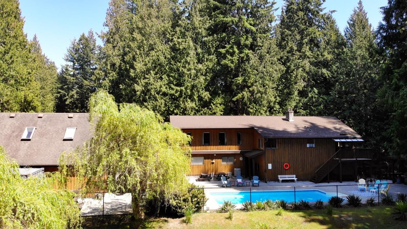 House for sale in Gibsons, Sunshine Coast, 1371 Sunshine Coast Highway, 263118476 | Realtylink.org