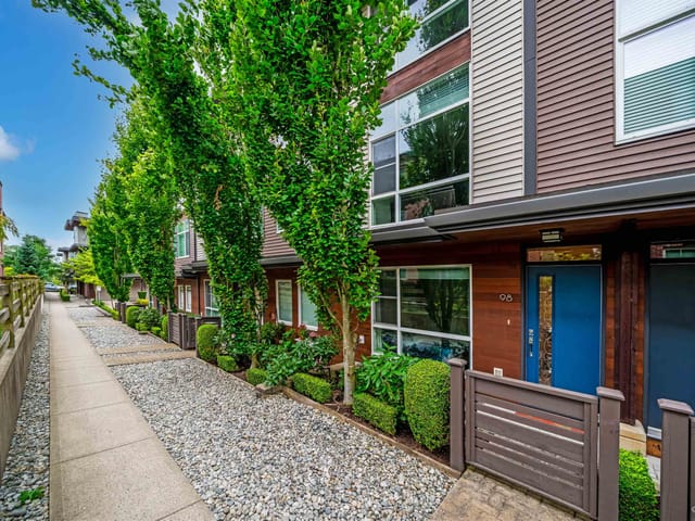 Townhouse for sale in Surrey, South Surrey White Rock, 98 16222 23a Avenue, 263118478 | Realtylink.org