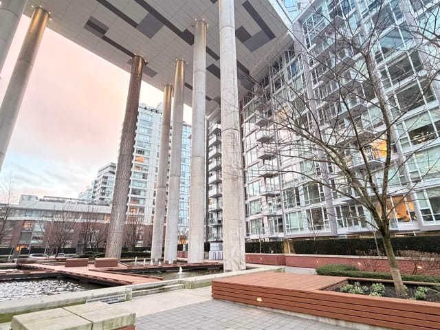 Apartment for sale in Vancouver, Vancouver East, 2015 1618 Quebec Street, 263118501 | Realtylink.org