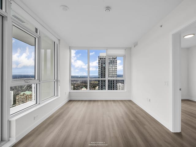 Apartment for sale in Burnaby, Burnaby South, 3501 6075 Wilson Avenue, 263118504 | Realtylink.org
