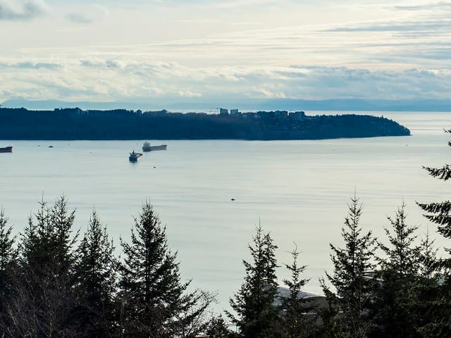 Apartment for sale in West Vancouver, West Vancouver, 3101 Burfield Place, 263118549 | Realtylink.org