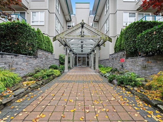 Apartment for sale in Richmond, Richmond, 220 5800 Andrews Road, 263118556 | Realtylink.org