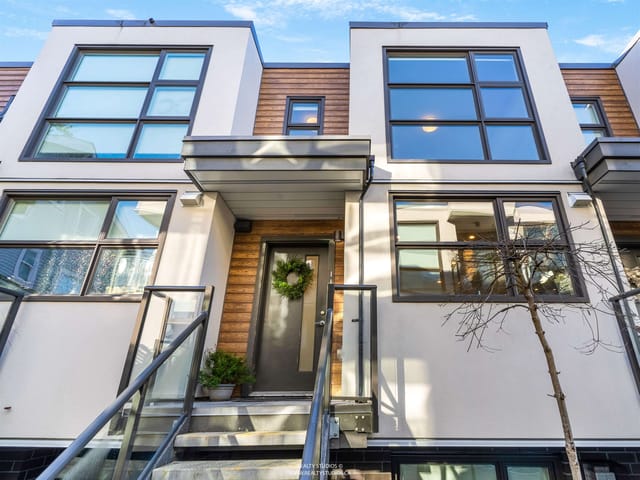Townhouse for sale in White Rock, South Surrey White Rock, 11 14820 Buena Vista Avenue, 263118624 | Realtylink.org