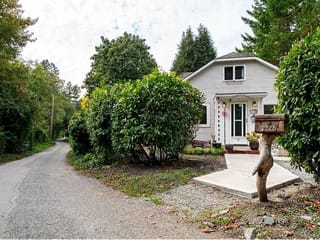 House for sale in Surrey, South Surrey White Rock, 2725 Gordon Avenue, 263118701 | Realtylink.org