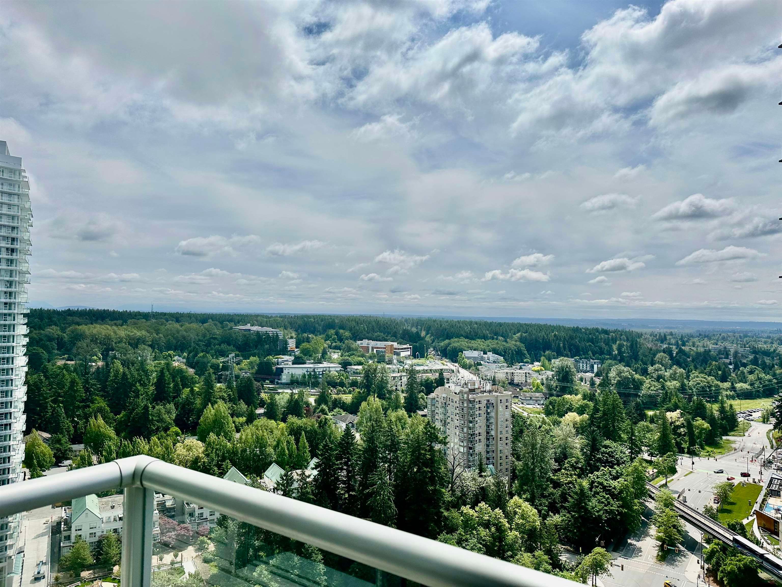 Apartment for sale in Surrey, North Surrey, 2805 9981 Whalley Boulevard, 263118780 | Realtylink.org