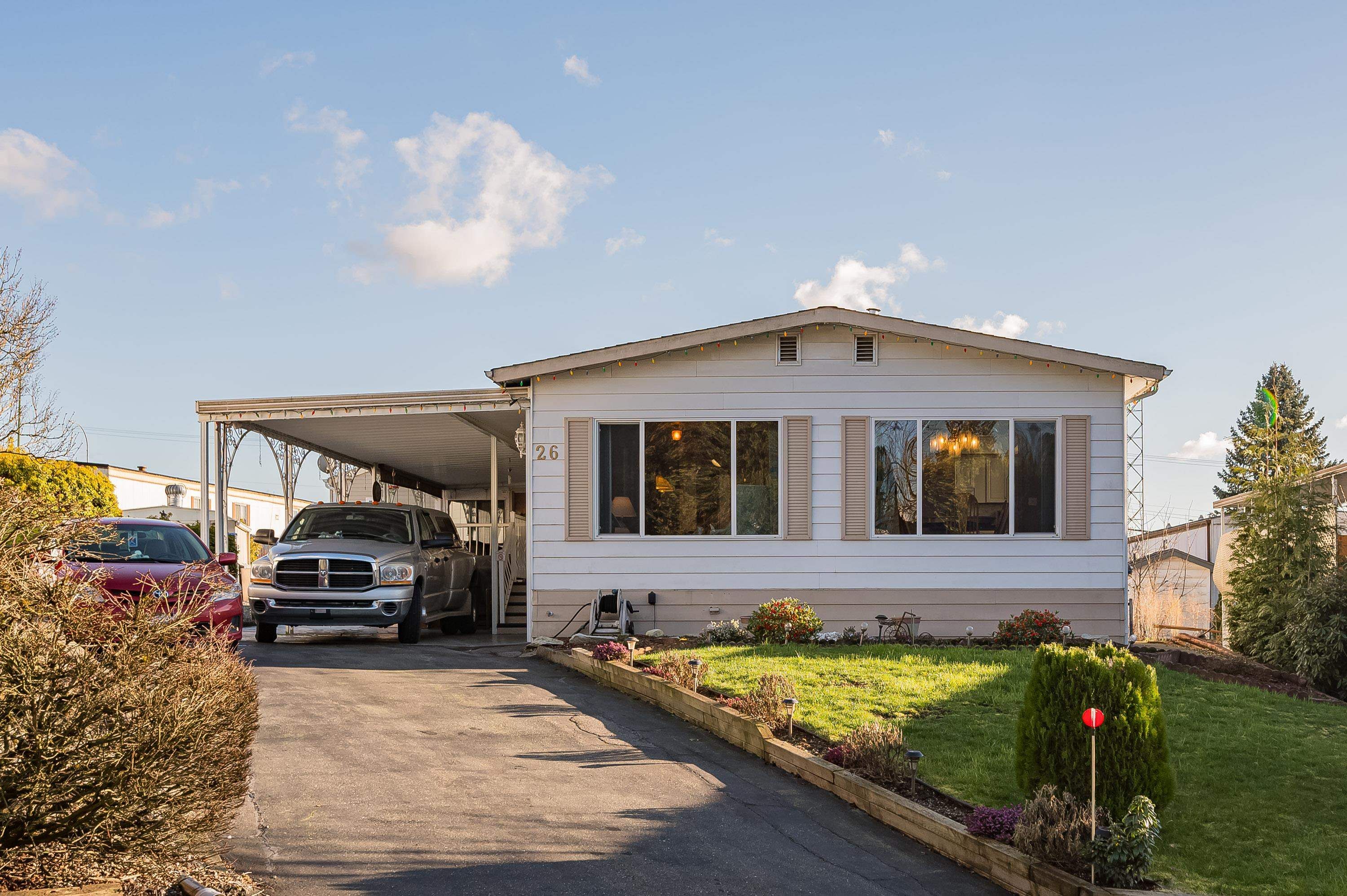 Manufactured Home for sale in Abbotsford, Abbotsford, 26 2035 Martens Street, 263118848 | Realtylink.org