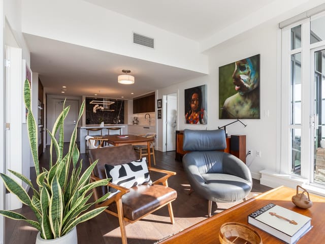 Apartment for sale in White Rock, South Surrey White Rock, 416 1526 Finlay Street, 263118854 | Realtylink.org